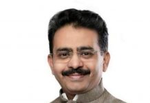 खासदार राजीव सातवसह ८ राज्यसभेच्या खासदारांना उपराष्ट्रपतींनी केले निलंबित..!