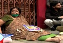 लेखिका शोभा देशपांडे यांचे आंदोलन अखेर मागे, सराफा दुकानदाराने मागितली मराठीतून माफी