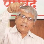 पुतळे जाळा किंवा काहीही करा भूमिका बदलणार नाही – प्रकाश आंबेडकर
