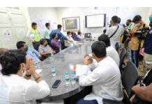 इंदू मिल येथील डॉ. बाबासाहेब आंबेडकरांचे स्मारक मार्च 2023 मध्ये पूर्ण होणार, धनंजय मुंडेंनी घेतला कामाचा आढावा