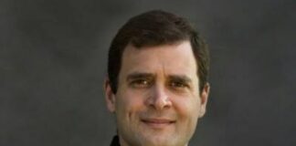 राहुल गांधी सह काँग्रेसच्या दोन खासदारांचा सभात्याग