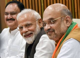 भाजपला गावात एन्ट्री नाही; गावात अलात तर चपलेचा हार गळ्यात पडणार…