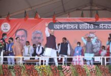 ‘भाजपच्या बड्या नेत्यांनी आता चाळ कमिटीच्या निवडणुकीत उतरावं’ : शिवसेना