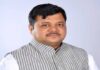 प्रशासनातील अधिकाऱ्याने सरकारमधील उणीदुणी बाहेर काढणे शोभा देणारे नाही: प्रवीण दरेकर