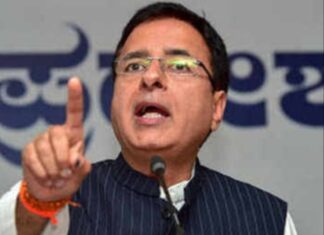 काँग्रेचे नेते रणदीप सिंह सुरजेवाला यांना भाजपात प्रवेश करण्याची खुली ऑफर