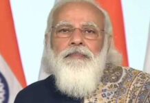 कोण लिहीतं पंतप्रधान नरेंद्र मोदींचे भाषणं! जाणुन घ्या …..