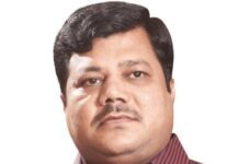 अधिवेशनाबाबत वेळकाढूपणा करण्याचा प्रयत्न सरकार करत आहे : प्रवीण दरेकर