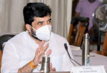 महापौरांनी घेतला ‘हा’ महत्वपूर्ण निर्णय; पुण्यात कोरोना रुग्णांसाठी जाणवतेय बेड्सची कमतरता