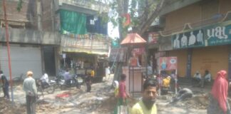शहरातील संत गाडगे बाबा पुतळ्याच्या सौंदर्यीकरणास सुरुवात