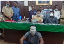 बारामती पोलिसांकडून 20 तलवारींसह एक गावठी पिस्तुल जप्त