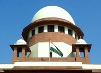 निरक्षर व्यक्तींच्या लसीकरणासाठी केंद्र व राज्य सरकार नोंदणी कशी करणार :सर्वोच्च न्यायालय