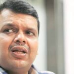 ‘मला कोरोनाचे जंतू सापडले असते तर देवेंद्र फडणवीसांच्या तोंडात कोंबून टाकले असते’; शिवसेना आमदाराचा हल्लाबोल