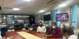 दादांची कामाची हटके स्टाईल : तौत्के वादळाची माहिती घेण्यासाठी अजित पवार थेट वॉररुमध्ये